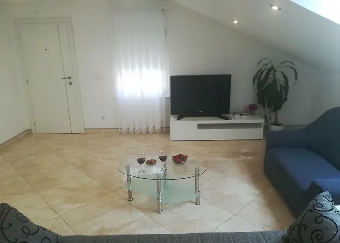 Apartman Daria * טרוגיר